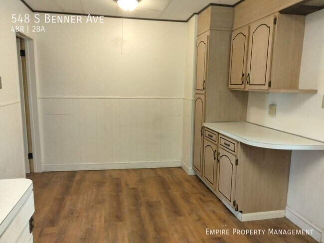 Building Photo - 4 Bedroom/ 1.5 Bathroom House in Fountain ...