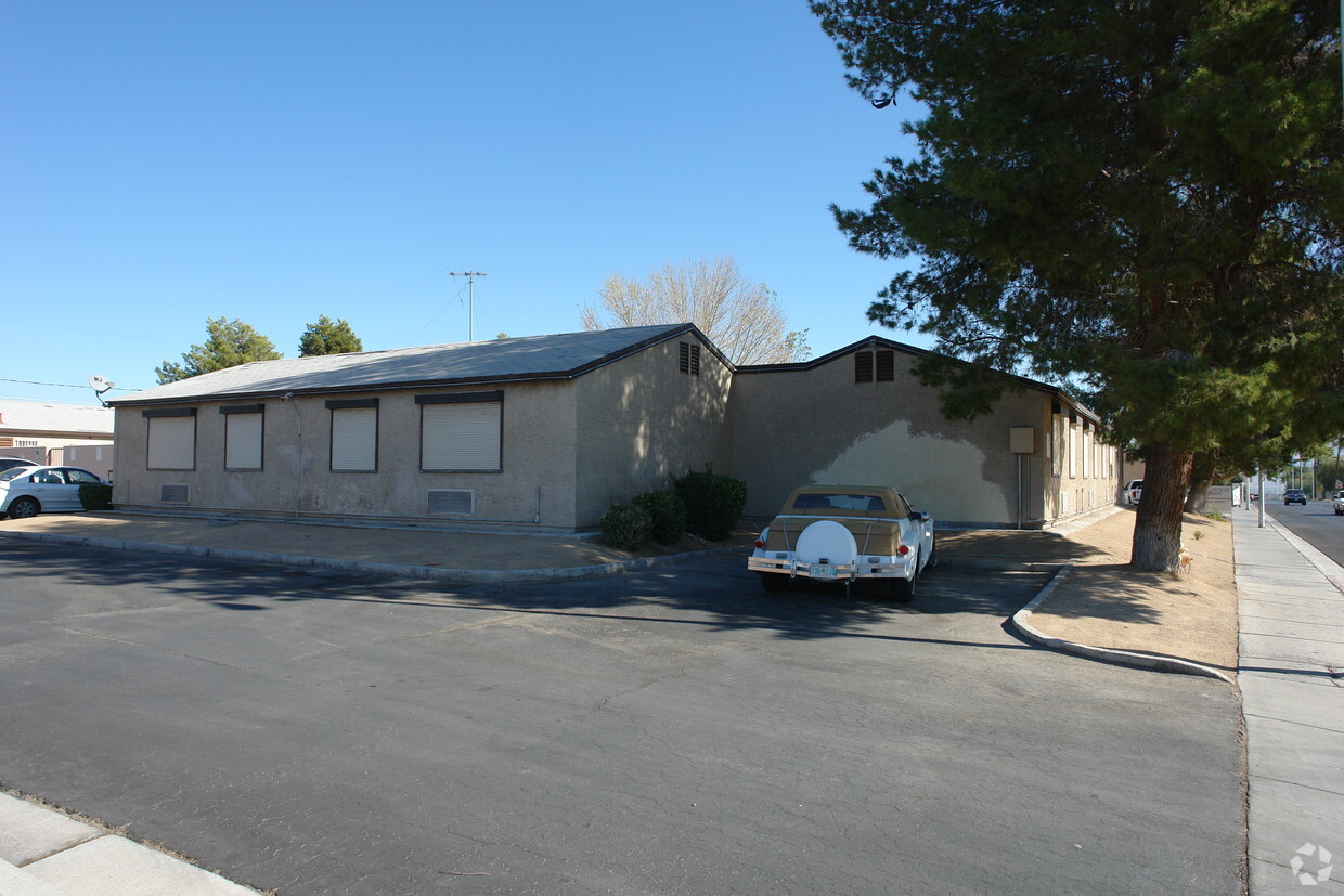 Building Photo - Ruby Duncan Manor