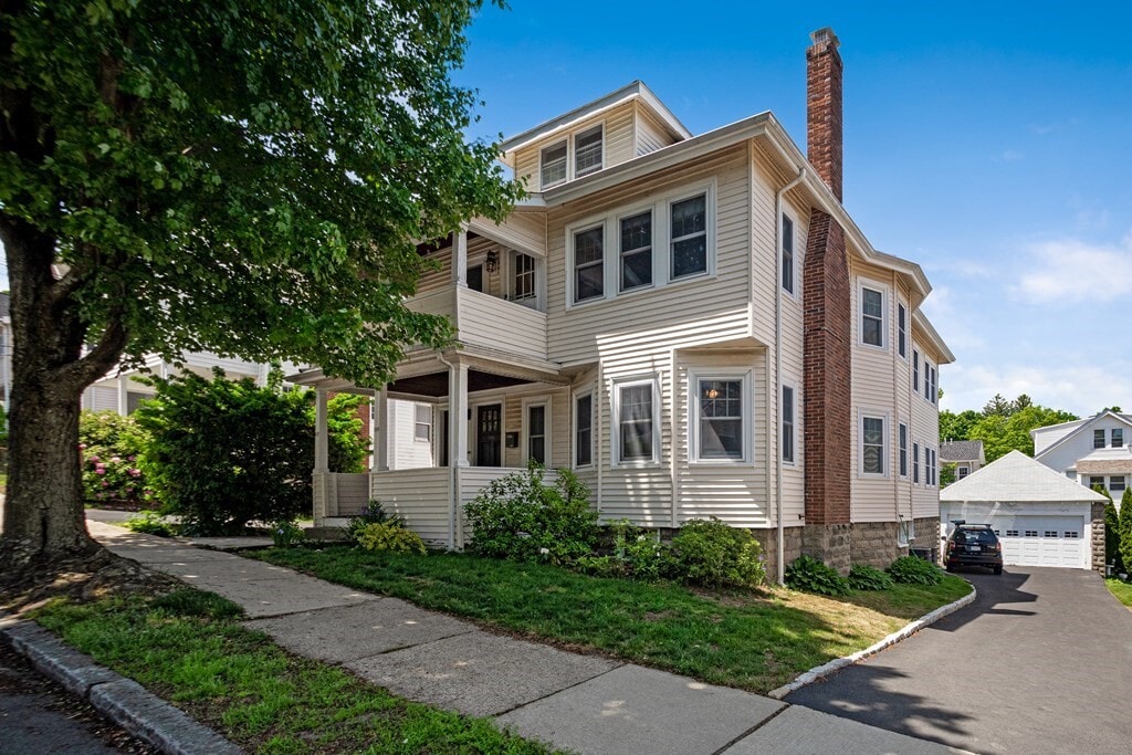 Primary Photo - 115 Highland Ave