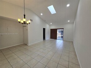 Building Photo - 2231 SW 80th Terrace