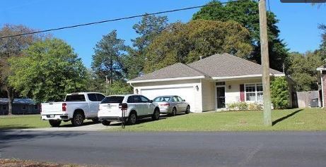 Foto principal - 349 Fir Ave