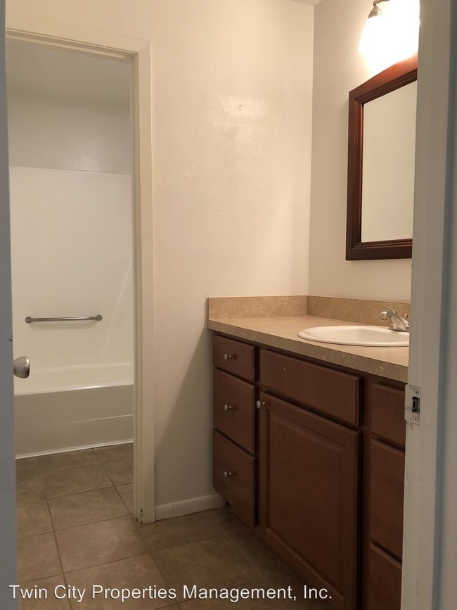 Building Photo - 2616 Pecan Ridge Dr
