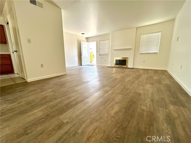Building Photo - 26632 Oakmont Dr