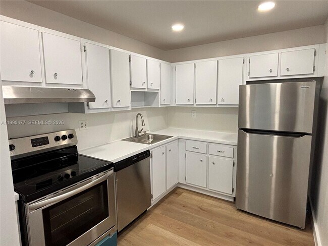 Foto del edificio - 8277 SW 128th St