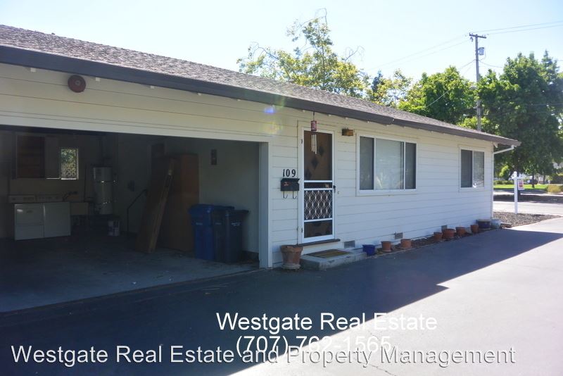Primary Photo - 109 Bassett St