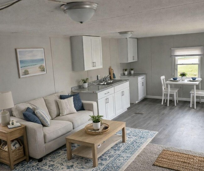 Building Photo - 248 Beard St