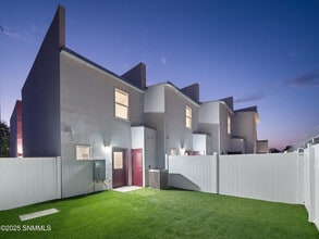 Building Photo - 1390 Monte Vista Ave
