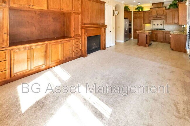 Building Photo - 1240 Sonata Dr