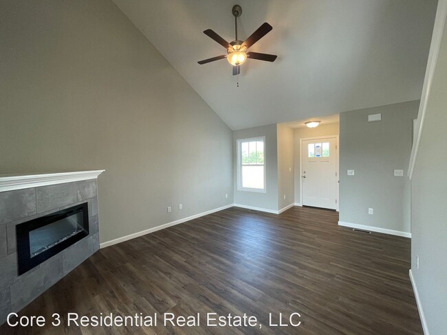 Building Photo - 3 br, 2.5 bath House - 14 Megan Court