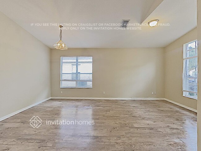 Foto del edificio - 13707 Ogakor Dr