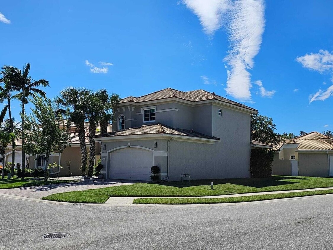 Photo - 2345 SPANISH WLS WEST PALM BEACH, FL 33411