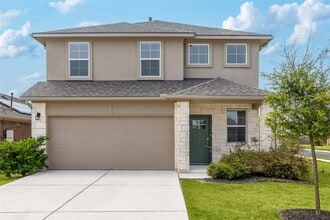 Building Photo - 445 Shiner Ln