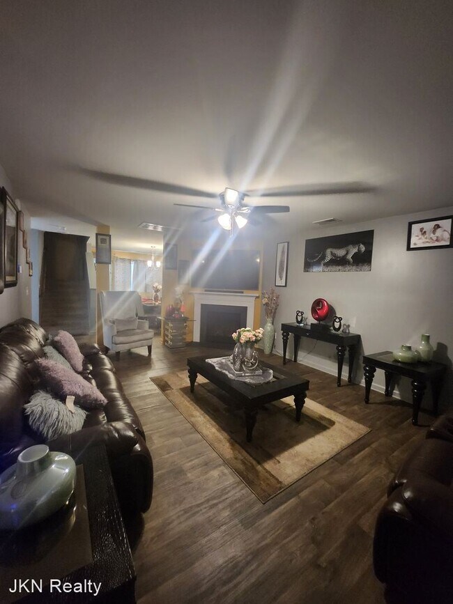 Foto del edificio - 4 br, 2.5 bath House - 8040 Starnes Randal...