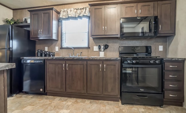 Foto del edificio - 17148 Canterbury Cir