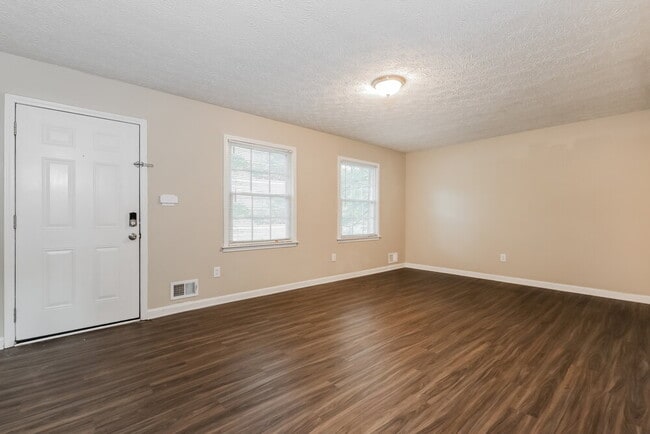 Building Photo - 7410 Dexter Dr