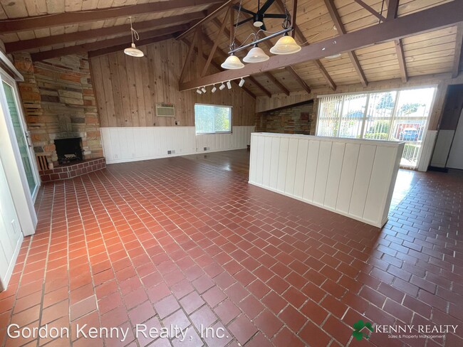 Building Photo - 4 br, 2 bath House - 1550 Brittan Avenue