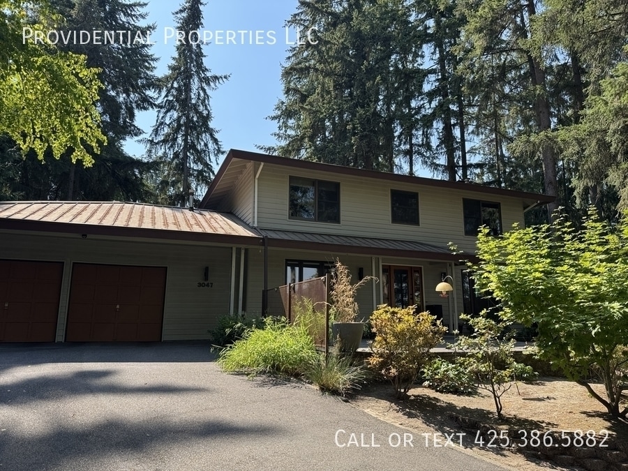 Photo - 3047 W Lake Sammamish Pkwy NE-