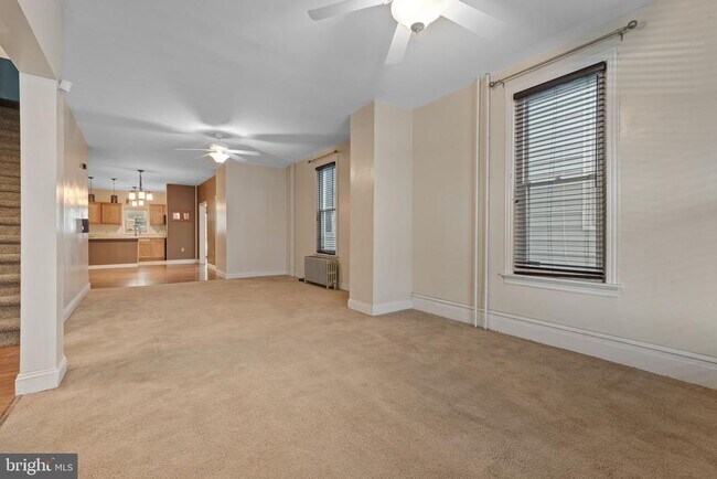 Building Photo - 331 Locust St