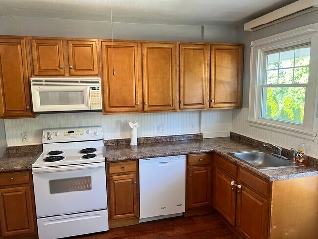 Cocina - 31 Chapin Ave