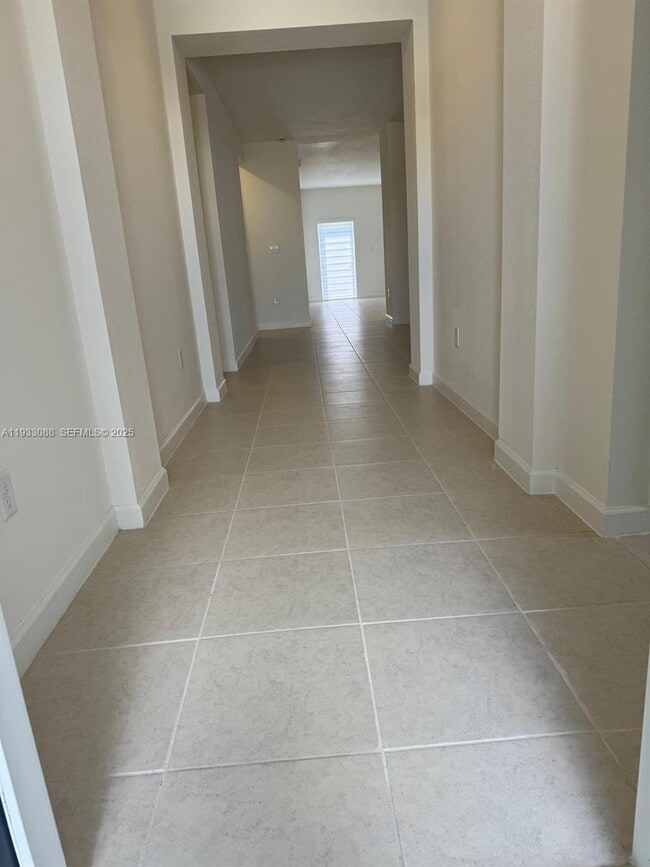 Foto del edificio - 16124 SW 148th Pl