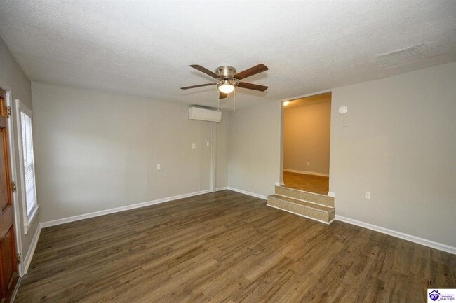 Foto del edificio - 3640 Flaherty Rd