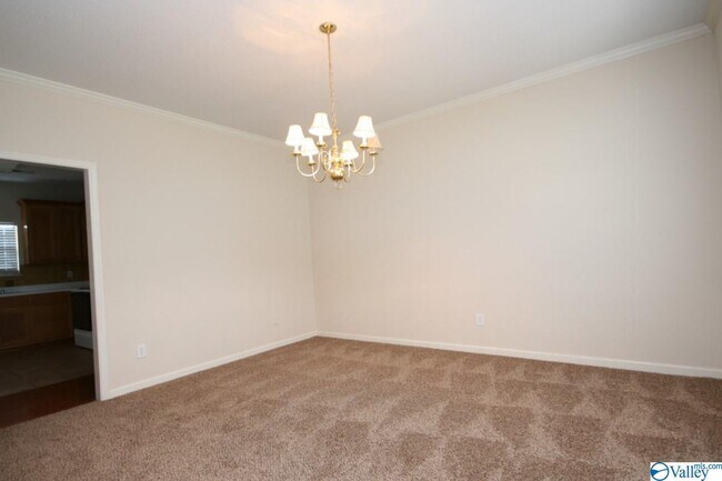 Building Photo - 335 Bradford Farms Dr