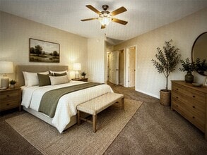 Building Photo - 614 Foster St