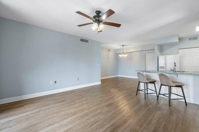 Foto del edificio - 11780 St Andrews Place