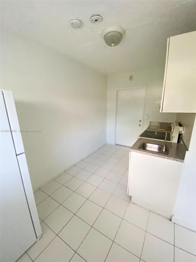 Foto del edificio - 2612 Johnson St