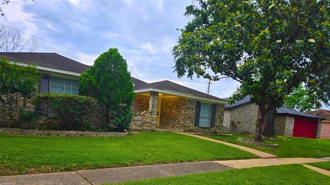 Foto del edificio - 13046 Ferry Hill Ln