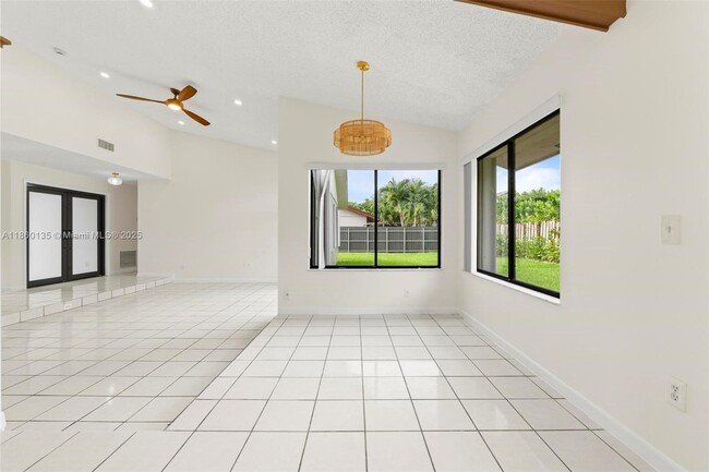 Foto del edificio - 11044 SW 128th Ct