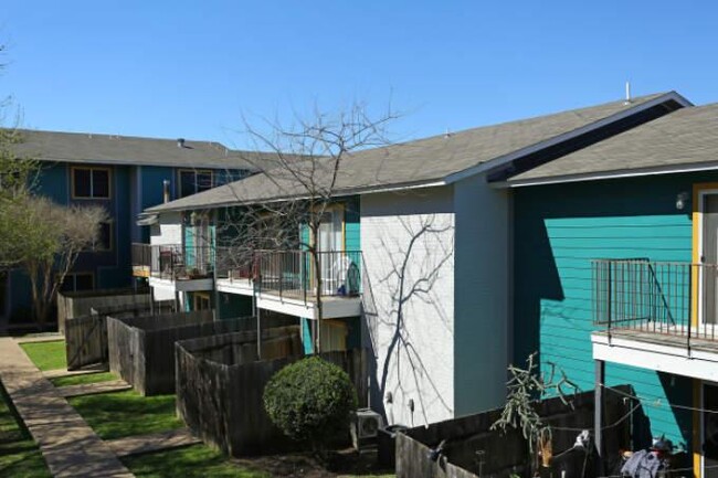 Foto del edificio - 1 bedroom in Austin TX 78757