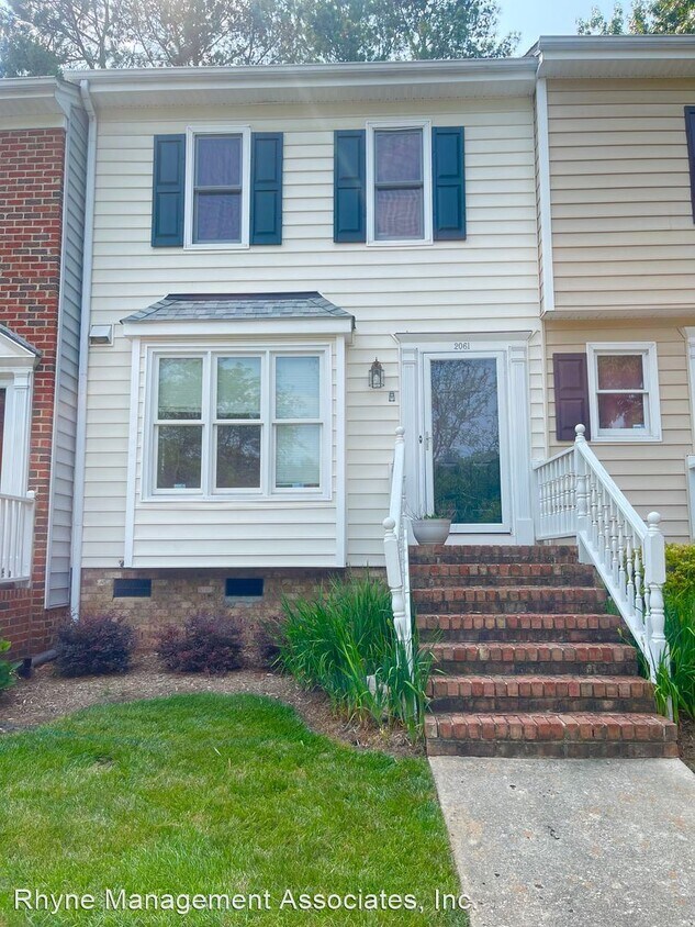 Primary Photo - 2 br, 2.5 bath House - 2061 Trexler Court
