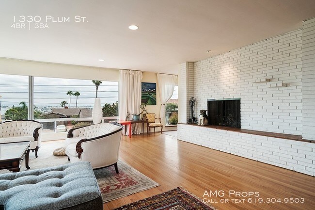 Building Photo - Views Views Views Timeless Point Loma Gem