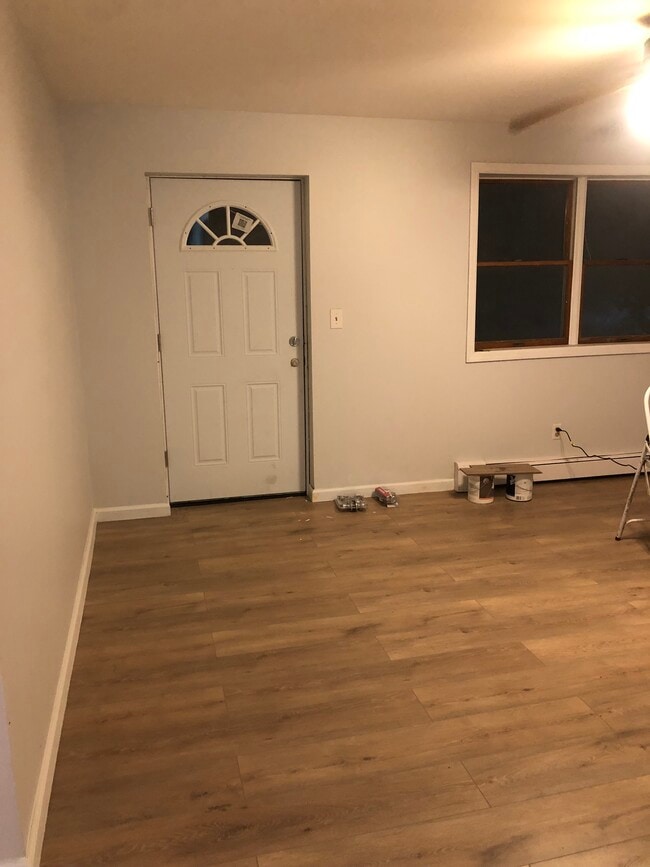 Building Photo - 114 Lawton St