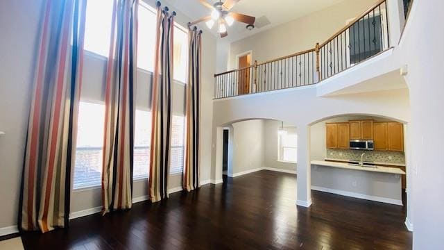 Building Photo - 6504 Diamond Dr