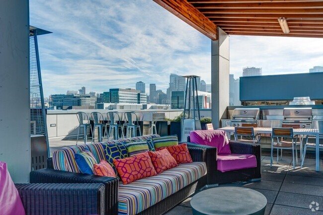 mResidences South Lake Union