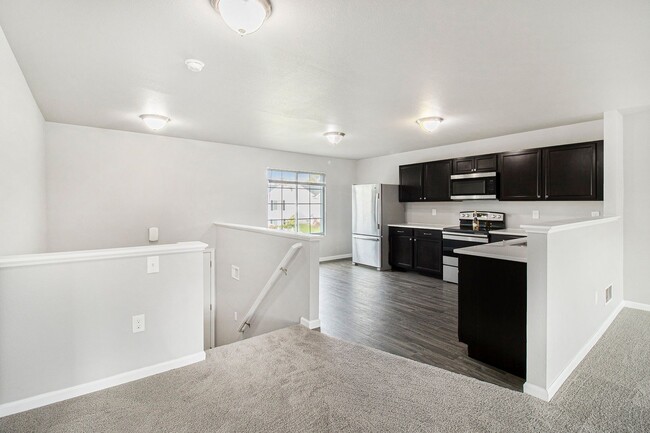 Building Photo - Best Value in Fowlerville!!!