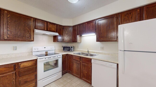 Foto del edificio - Quiet Area - Great Place to Call "Home"