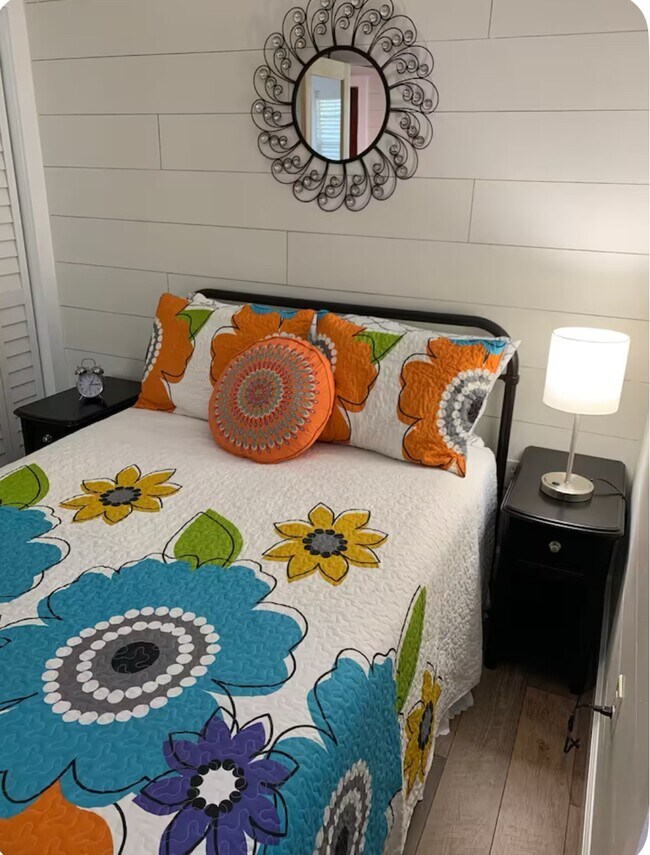 Foto del edificio - 911 11th St