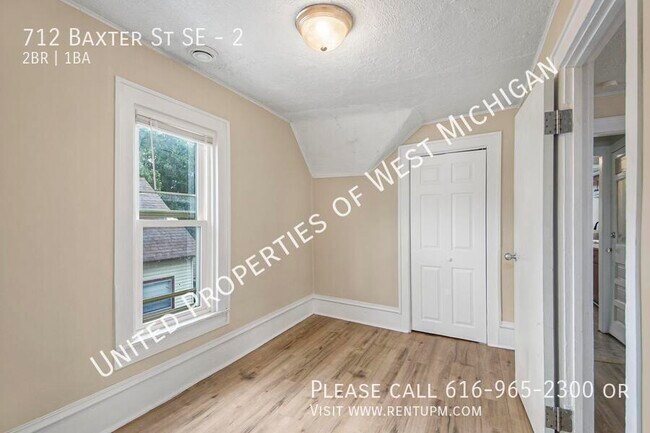 Foto del edificio - 712 Baxter St SE