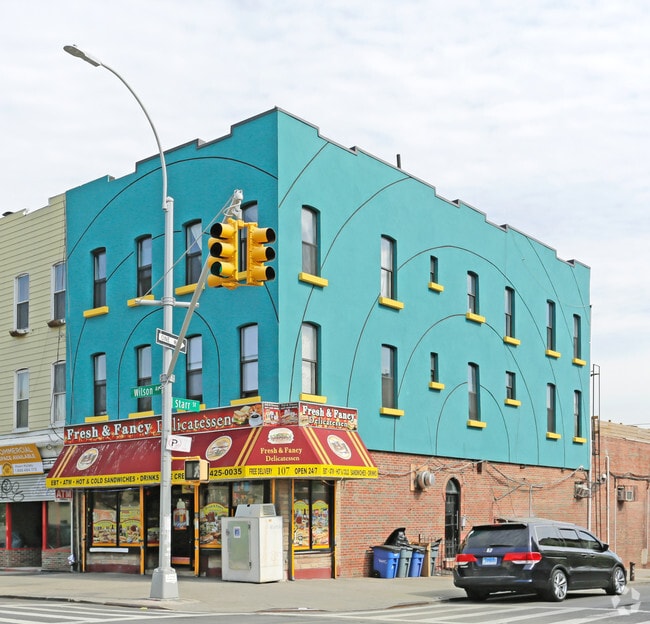 Primary Photo - 107 wilson ave