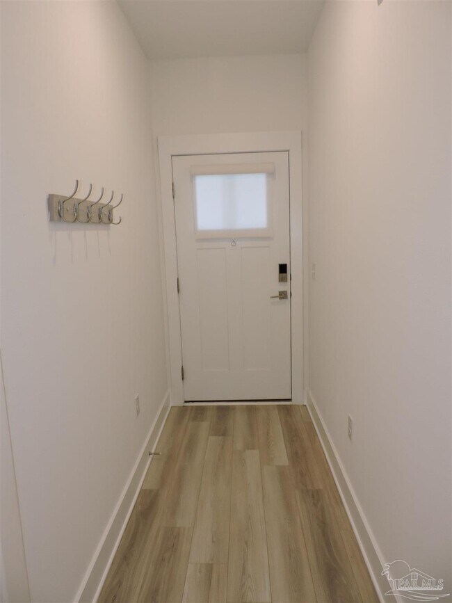 Building Photo - 6590 Paso Fino Dr