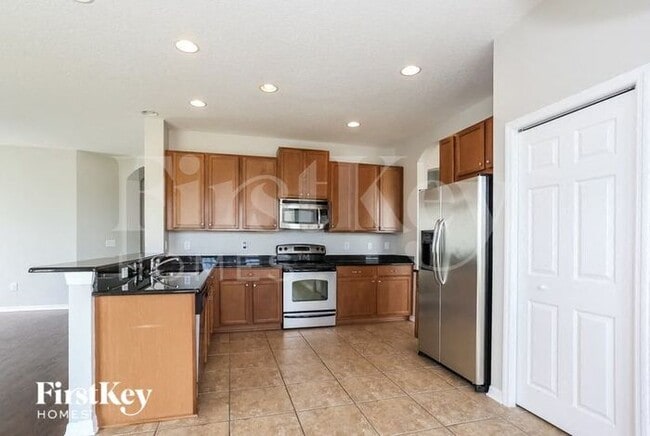 Foto del edificio - 7556 Forest Mere Dr