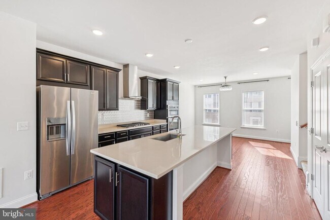 Building Photo - 17258 Herring Gull Ln