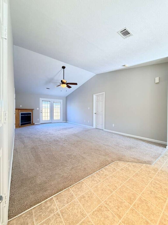 Foto del edificio - 7217 Curacas Dr