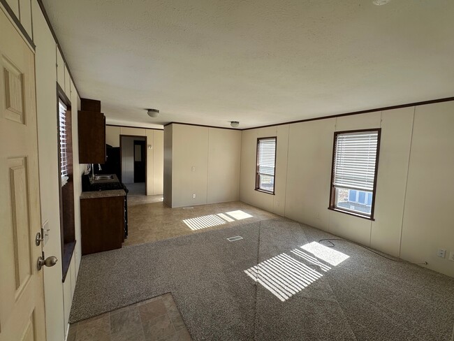 Building Photo - 104 Bejac Cir Dr
