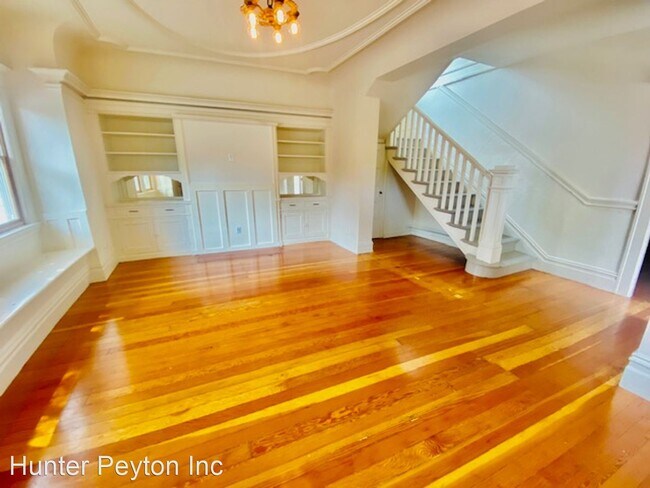 Foto del edificio - 3 br, 2 bath House - 1639 Woolsey Street