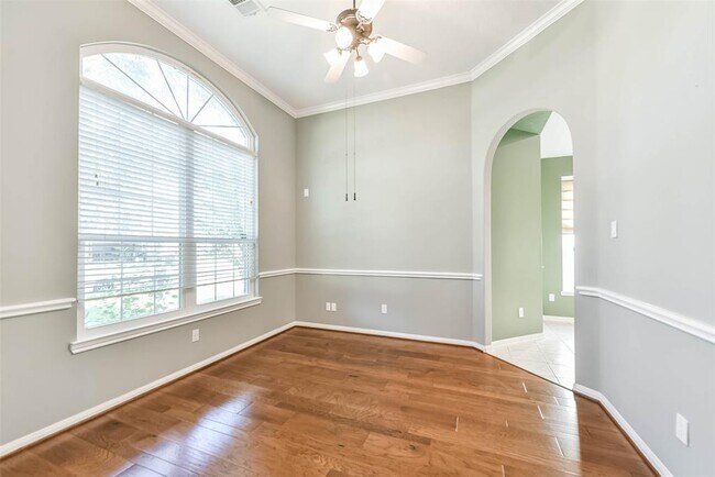 Foto del edificio - 1019 Beckton Ln