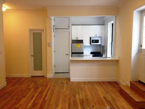 Foto del edificio - 253 E 77th St
